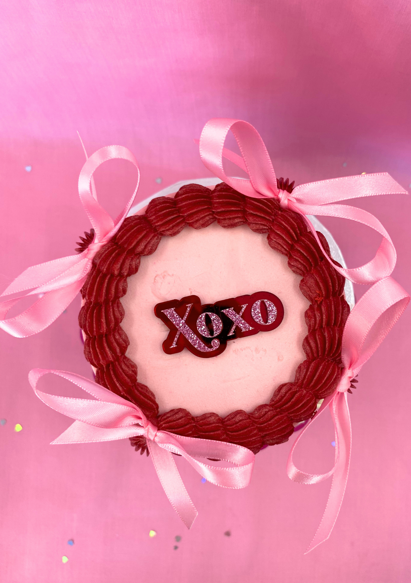 XOXO Double Layer Cake Charm