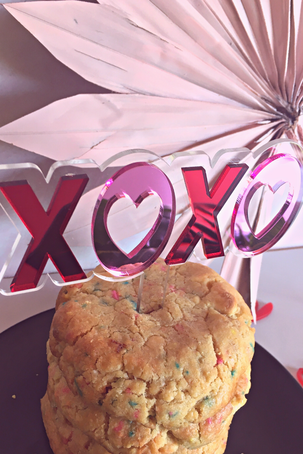 XoXo Valentines Day Metallic Cake topper