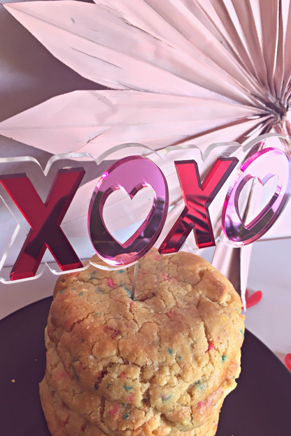 XoXo Valentines Day Metallic Cake topper